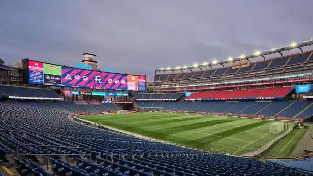 世界杯球场巡礼：高原揭幕战打响，8强后决战北美